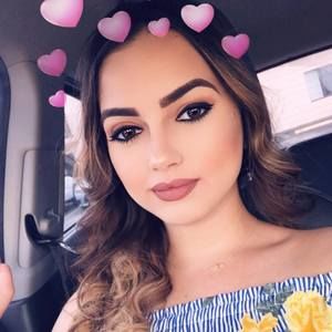 Meet your Posher, Azalea